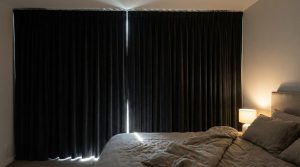 Zatemňovací závěsy: Styl a komfort pro váš domov